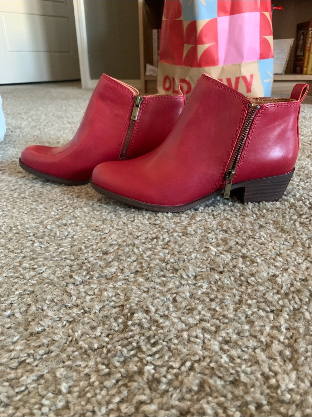 Womens Lucky Brand Red Leather Ankle Booties with Side Zips Size 8